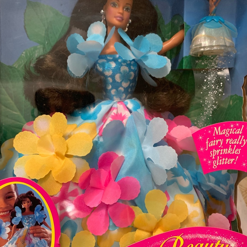 Blossom Beauty Teresa doll - Picture 3 of 4